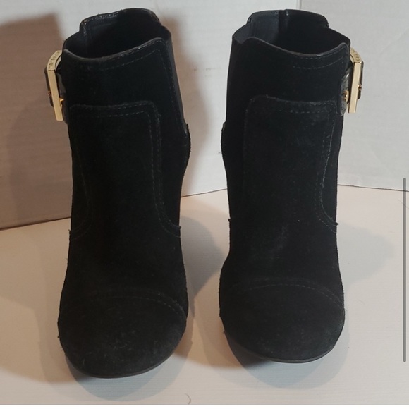 TORY BURCH Black Suede Wedge Booties w Gold Hardware - Picture 3 of 12